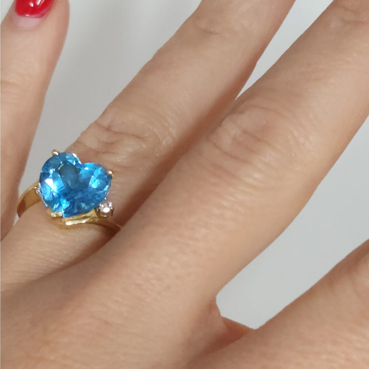 14k Yellow Gold Heart Cut Blue Topaz Ring With Diamond Accent