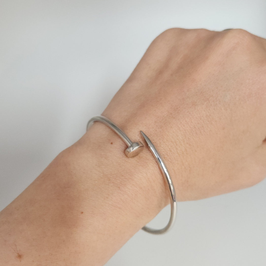 Fashion 925 Sterling Silver Nail Style Bangle Bracelet Modern Design