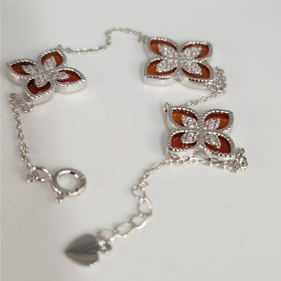 Pretty 925 Sterling Silver Red Clovers Floral bracelet 7.5 "
