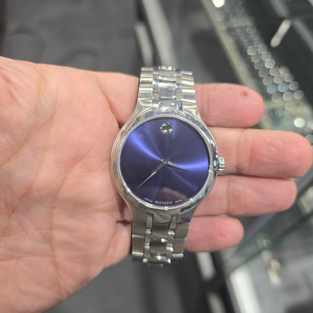Movado Museum Sapphire Crystal Steel Link Bracelet Watch ref 01.1.14.1085