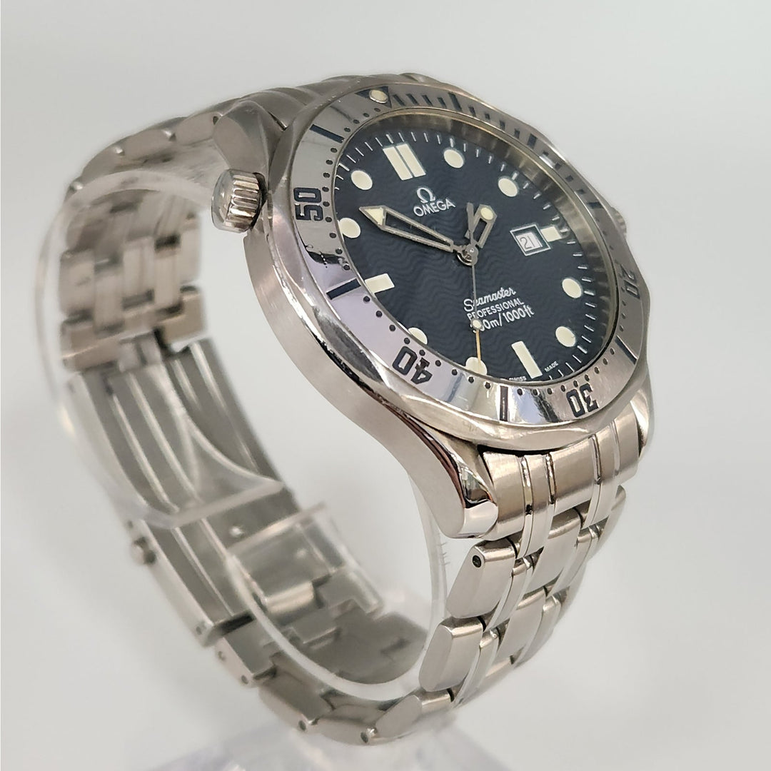 Omega Seamaster Professional 300M Quartz Steel Men's Watch 41 mm Blue Wave Dial