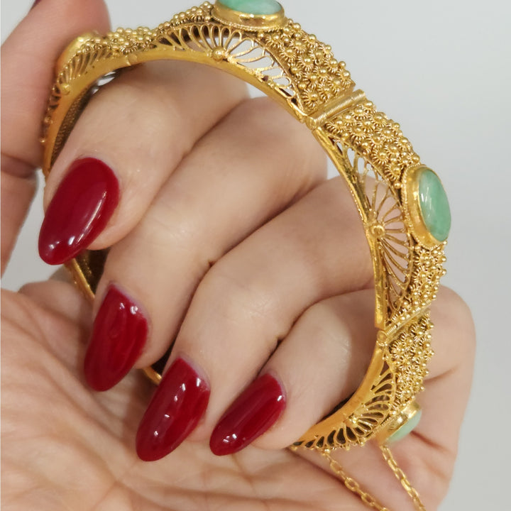 Vintage Natural Jade Gold-Plated Sterling Silver Filigree Hinged Bangle Bracelet