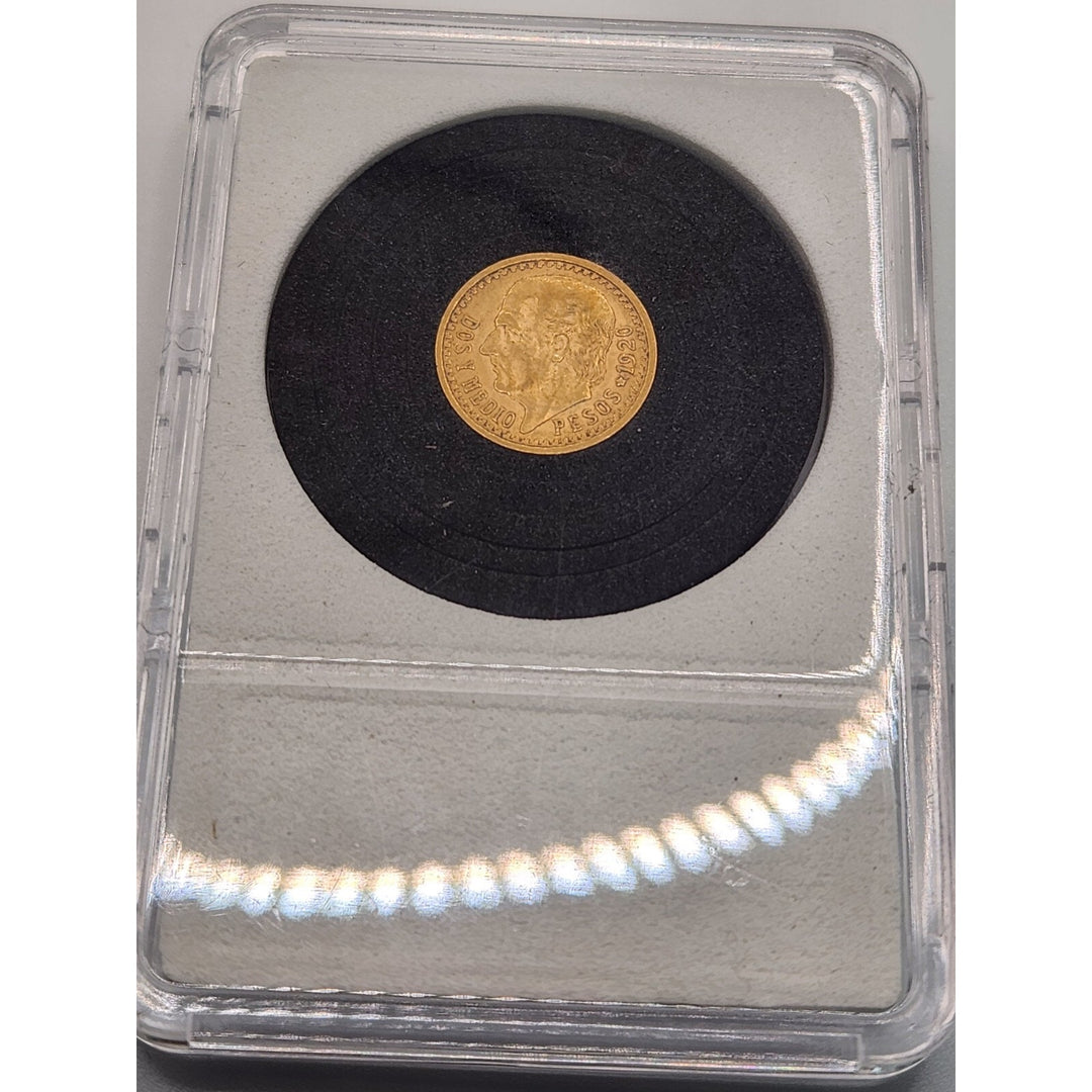 1920 MEXICAN DOS Y MEDIOS PESOS 2.5 PESO GOLD COIN