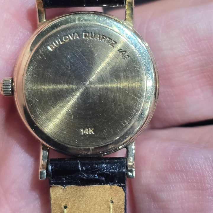 Vintage Bulova 14K Solid Gold Swiss Quartz Men’s Dress Watch 10.3g