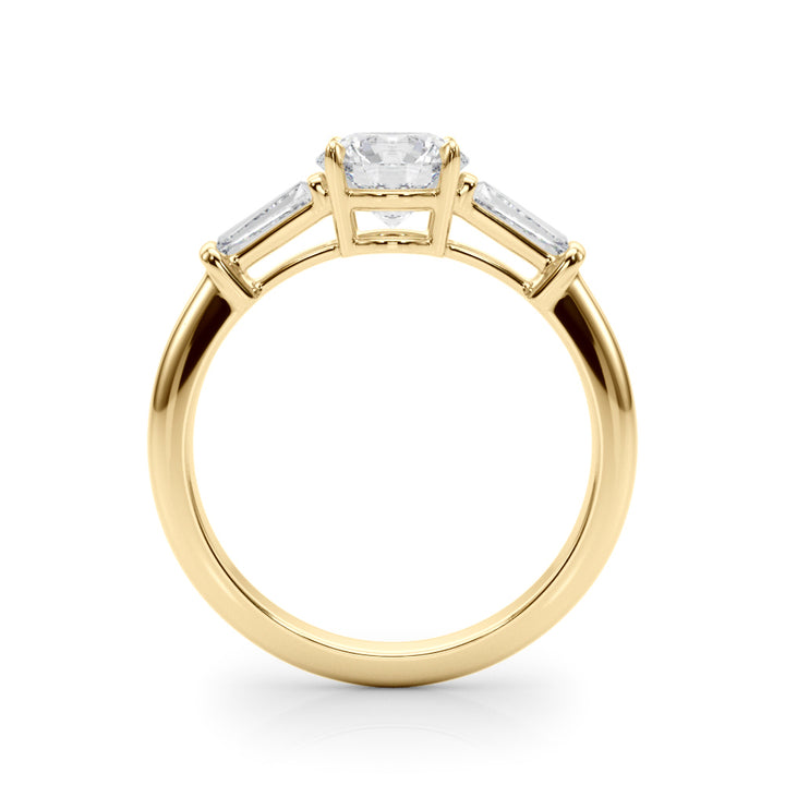 14K Yellow Gold 1 1/2 ct tw Fancy Shape Diamond Engagement Ring