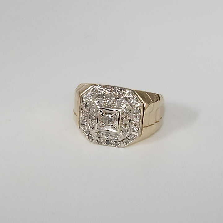 10k Yellow Gold Diamond Ring Size 8.5