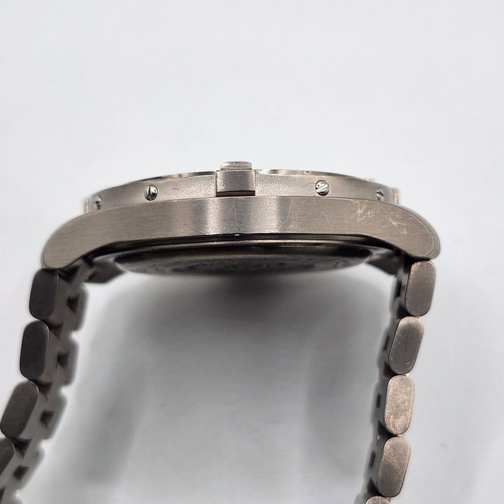 Breitling Aerospace Avantage E79362 Titanium Mens Watch - Short Bracelet, Pouch & Case