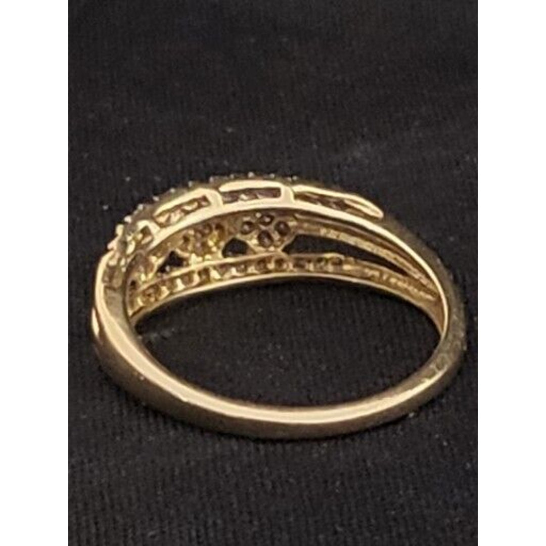 10k Yellow Gold triple row Diamond With 2g Of Gold Size 7