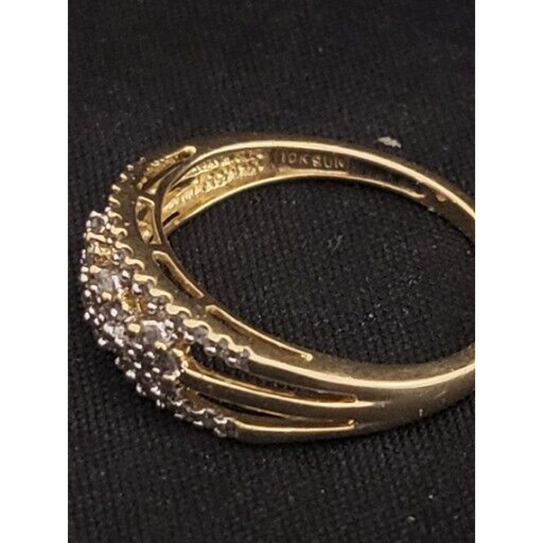 10k Yellow Gold triple row Diamond With 2g Of Gold Size 7