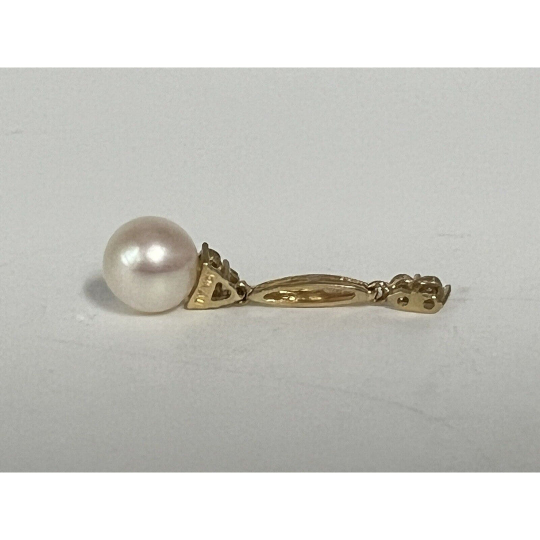 10k Yellow Gold Pendant Pearl Diamonds Stone