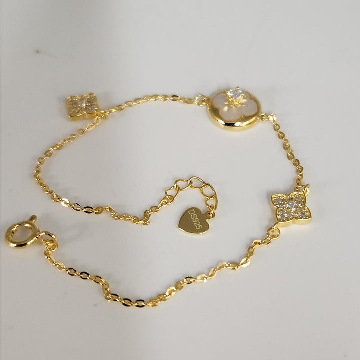 Princess 925 Sterling Silver Gold -Tone mother of Pearl Flower bracelet 7.5"