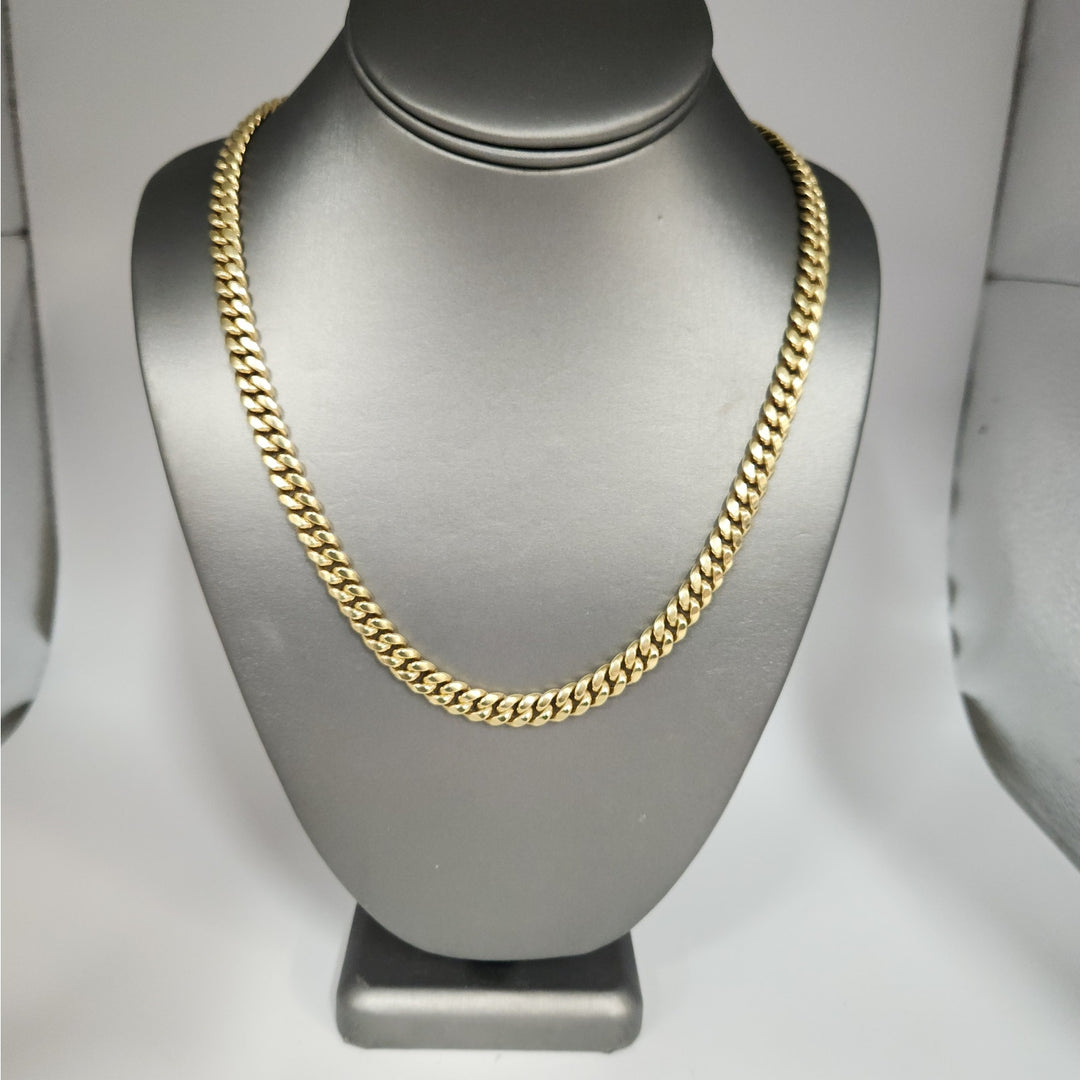 10k Yellow Gold Cuban Link Chain Necklace 22"