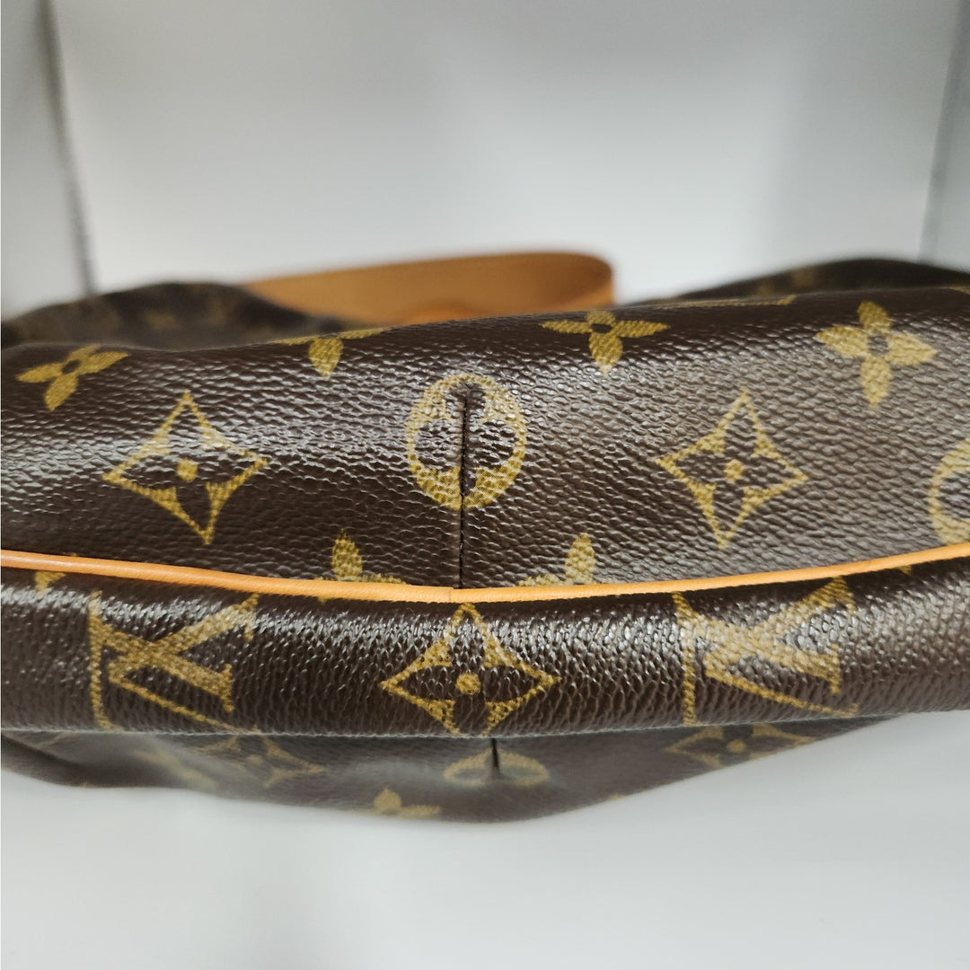 Louis Vuitton Monogram Canvas Crescent Shoulder Bag