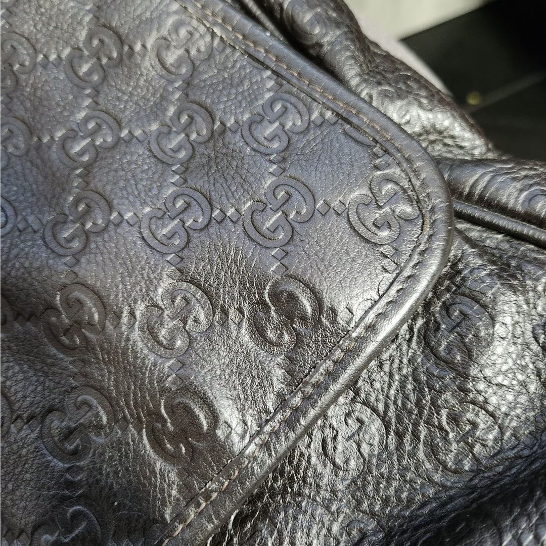Gucci Brown Guccissima Leather Messenger Bag/Crossbody bag Embossed GG Monogram