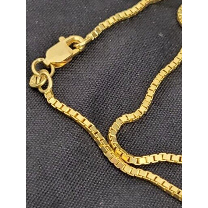10k Gold Box Chain Necklace, 18in With 5.5 Of Gold