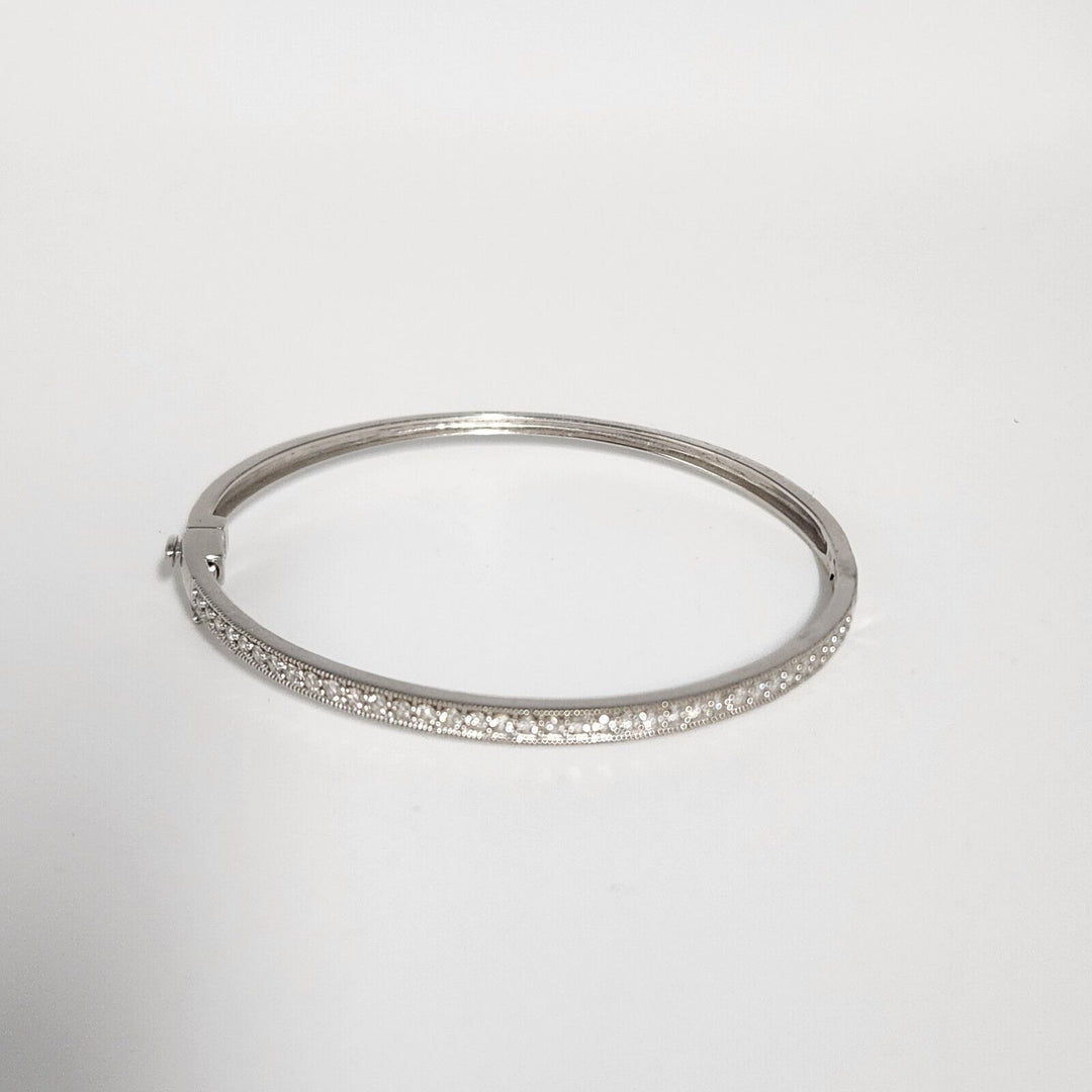 Elegant 14k White Gold Diamonds Bangle Bracelet