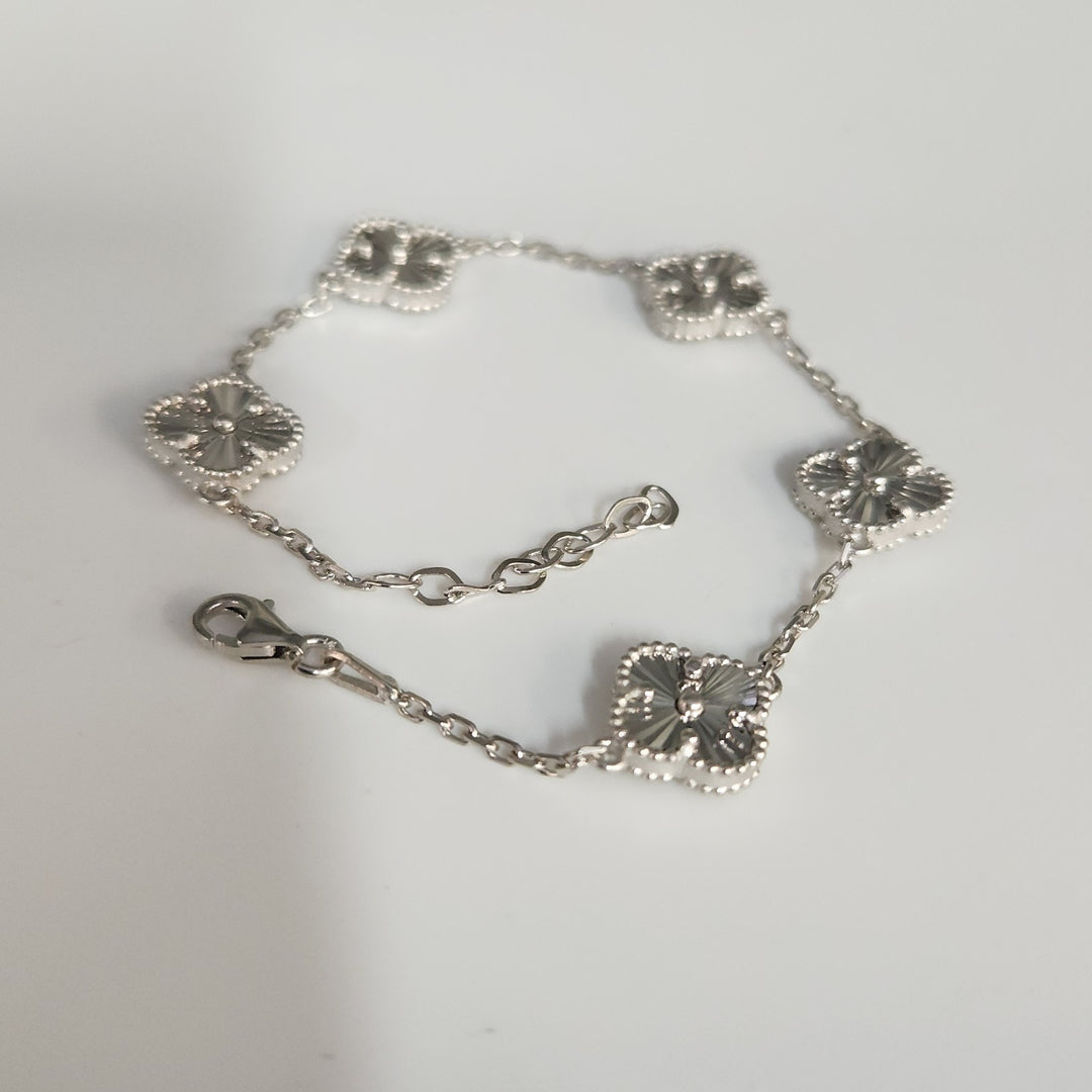 Fashion 925 Silver Textured Blossom Bracelet 8"