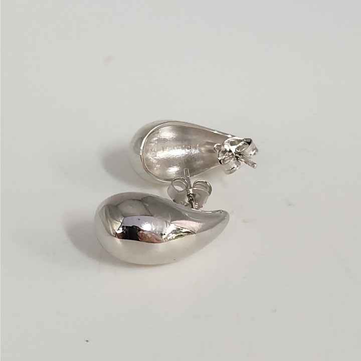 925 Sterling Silver  Teardrop Stud Earrings Bold Polished