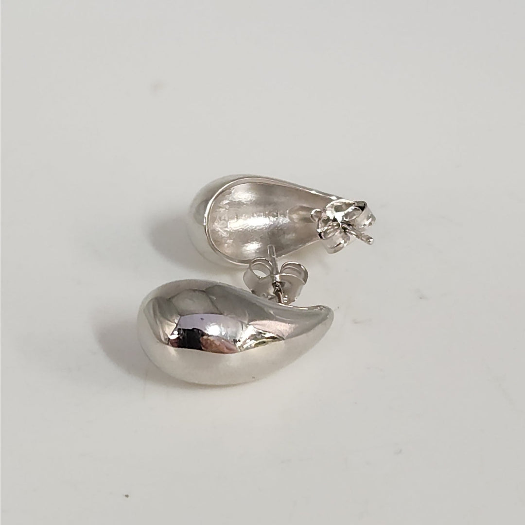 925 Sterling Silver  Teardrop Stud Earrings Bold Polished