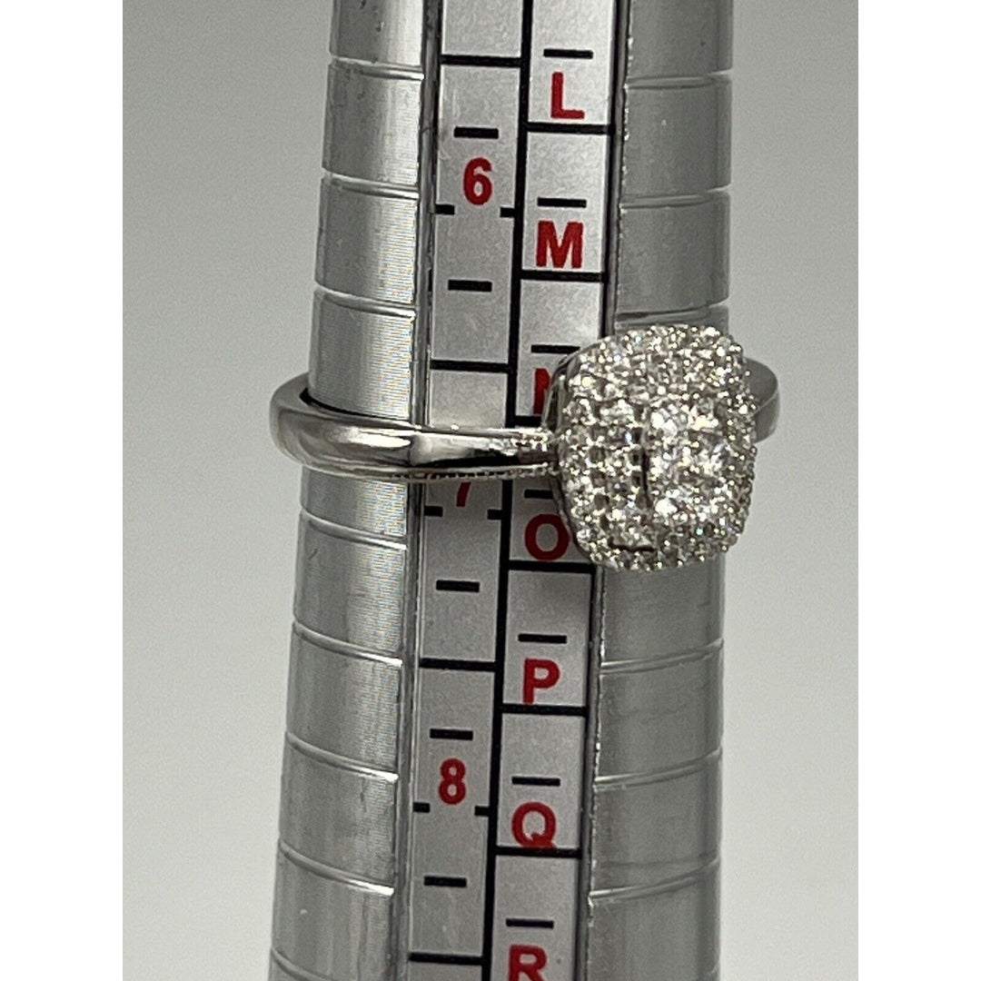 Beautiful 10k White Gold Diamond Ring Size 6.75