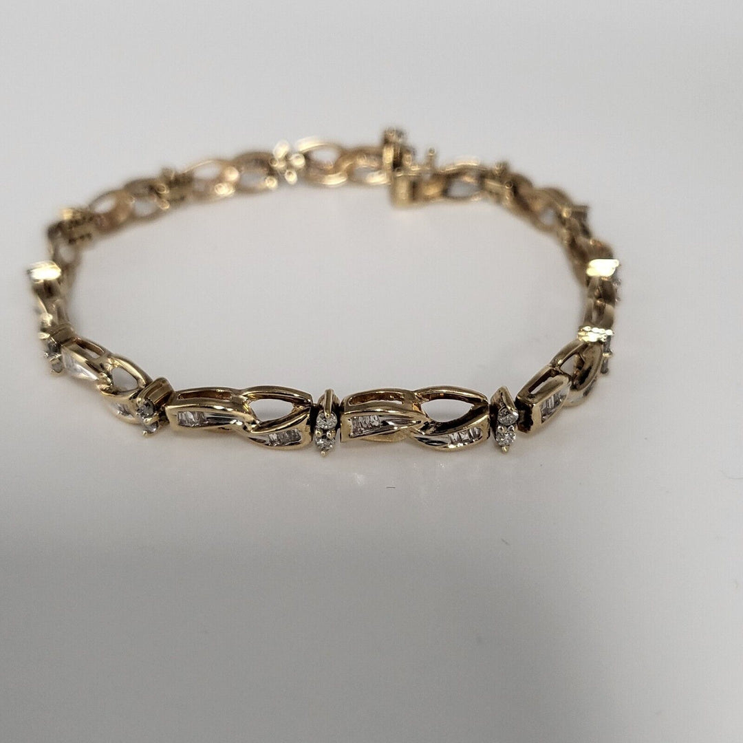 BEAUTIFUL 10K YELLOW GOLD OVAL LINK DIAMOND BRACELET 7" With 8.8g Of Gold