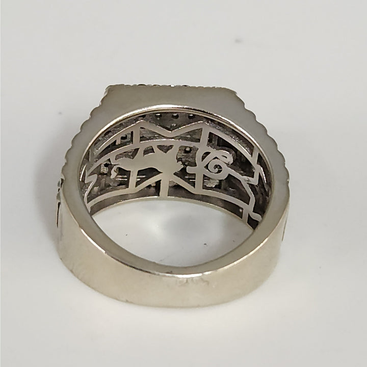 Elegant 10k White Gold Natural Diamond Cluster Ring size 7