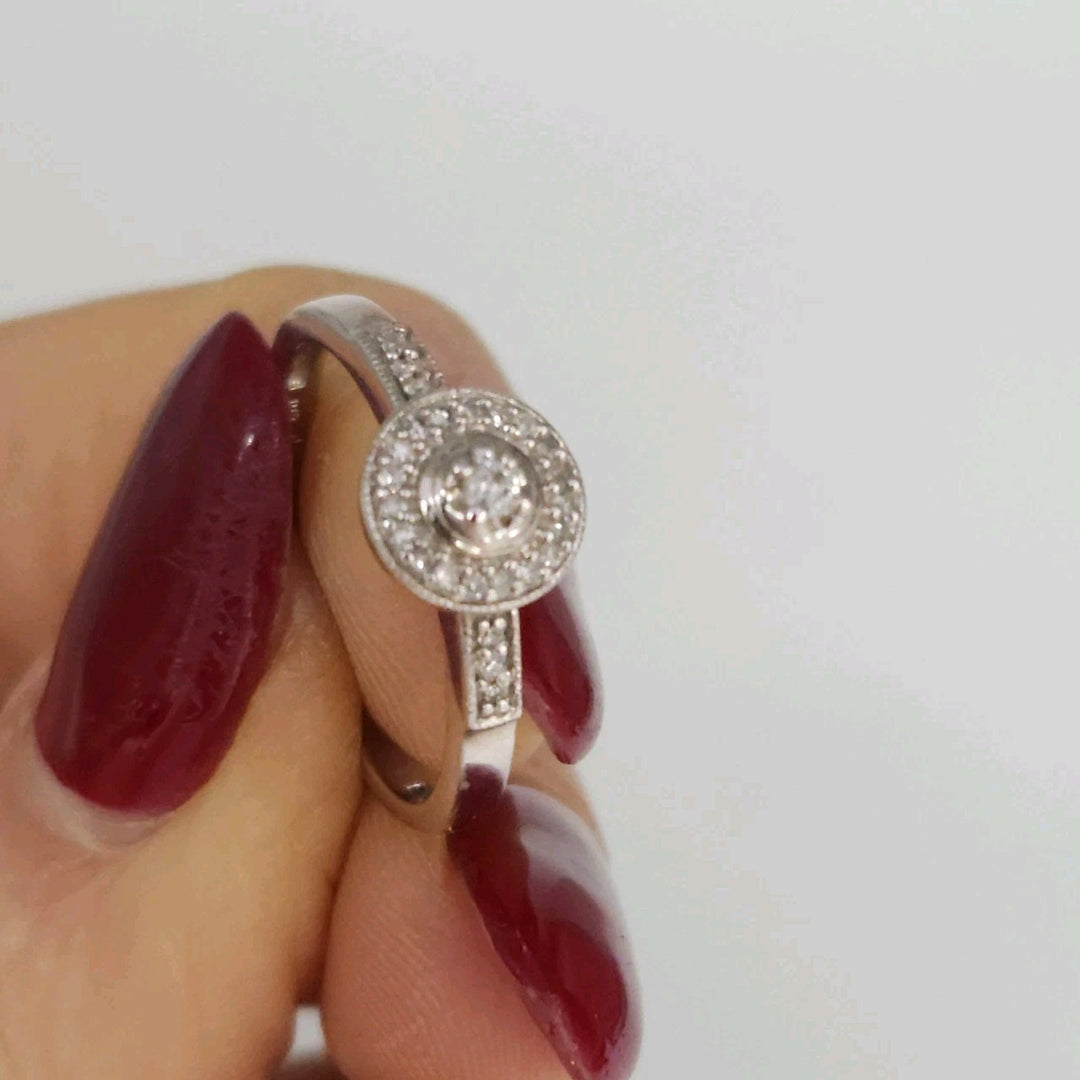 10k White Gold And Diamonds Princess Ring Size 6.5