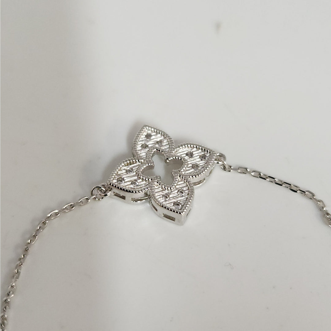 925 Sterling Silver Flower Bracelet 7.5"