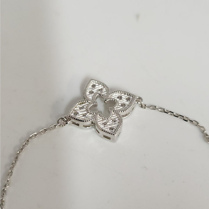 925 Sterling Silver Flower Bracelet 7.5"