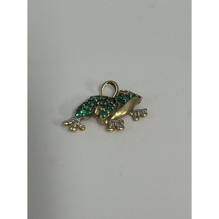 10k Yellow Gold Cool Unique Diamonds Pendant