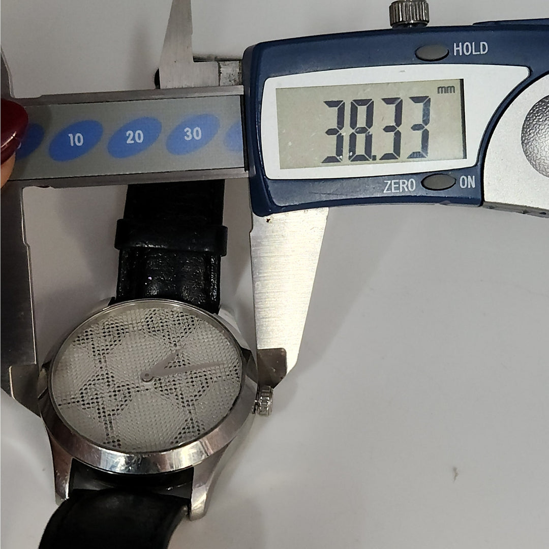 38mm Gucci GG 126.4 Quartz Hologram Watch