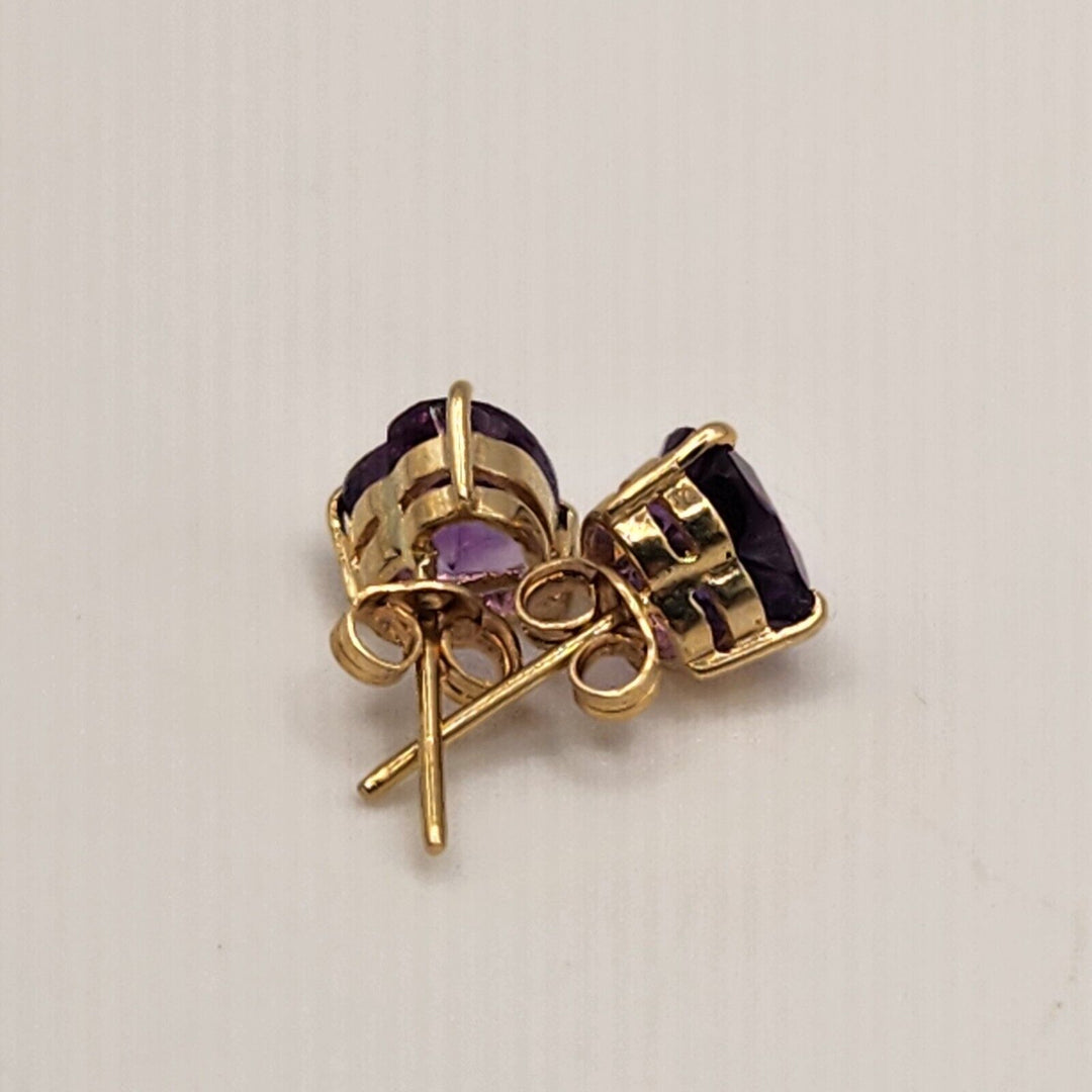14k Yellow Gold Amethyst Stud Heart Earrings