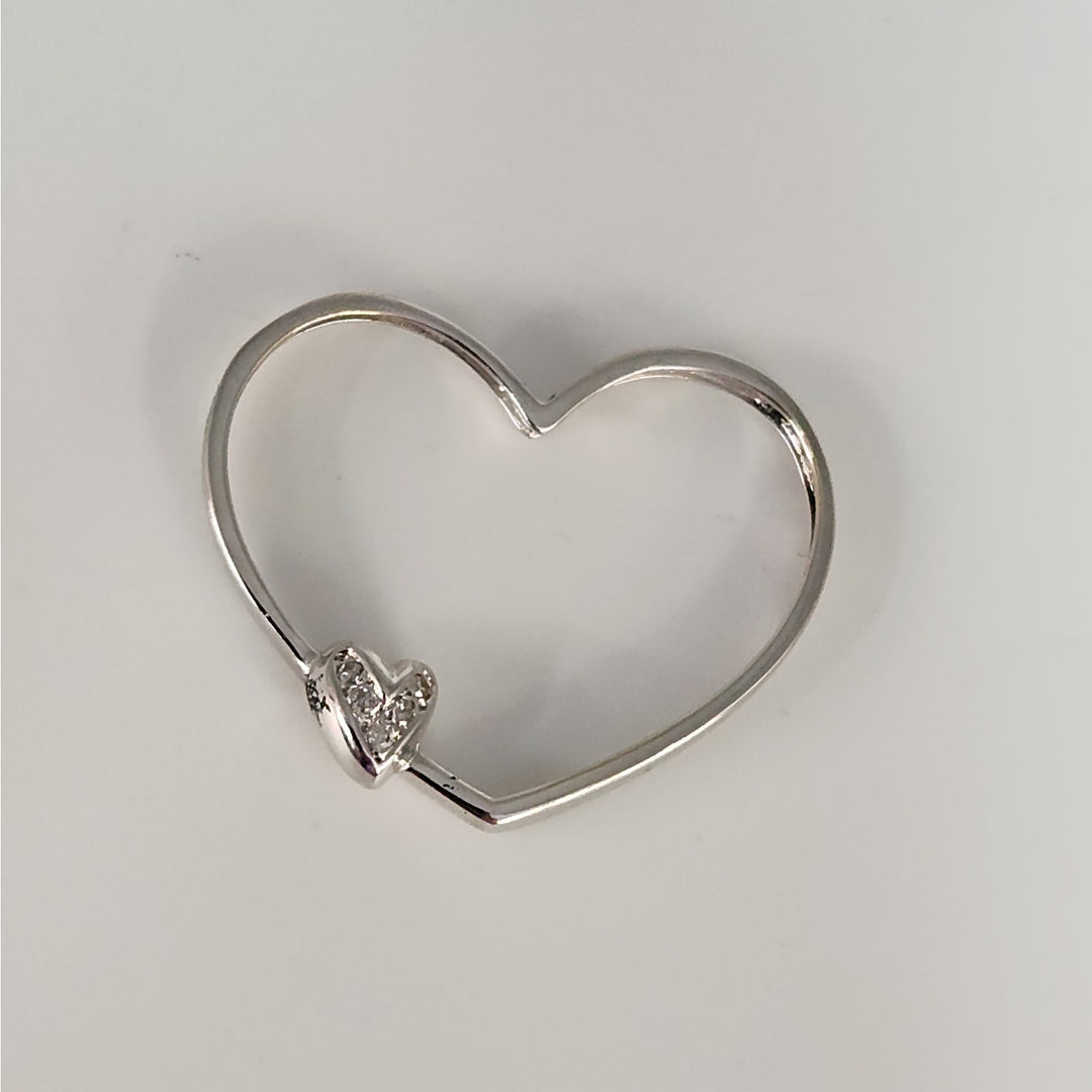 18K White Gold Diamond Double Heart Open Pendant 2.5g