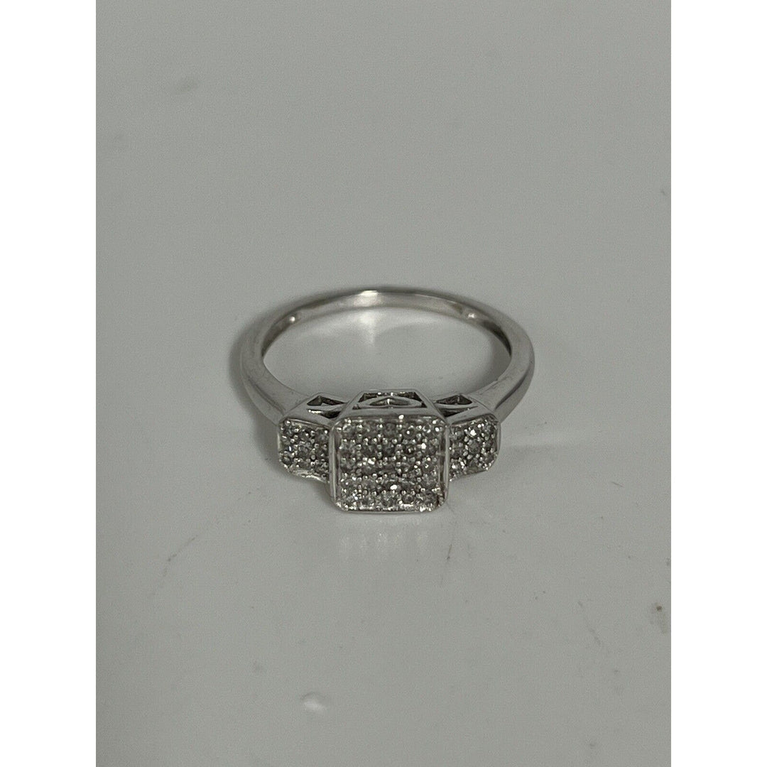 Fashion 10k White Gold Diamond Ring Size 6.75