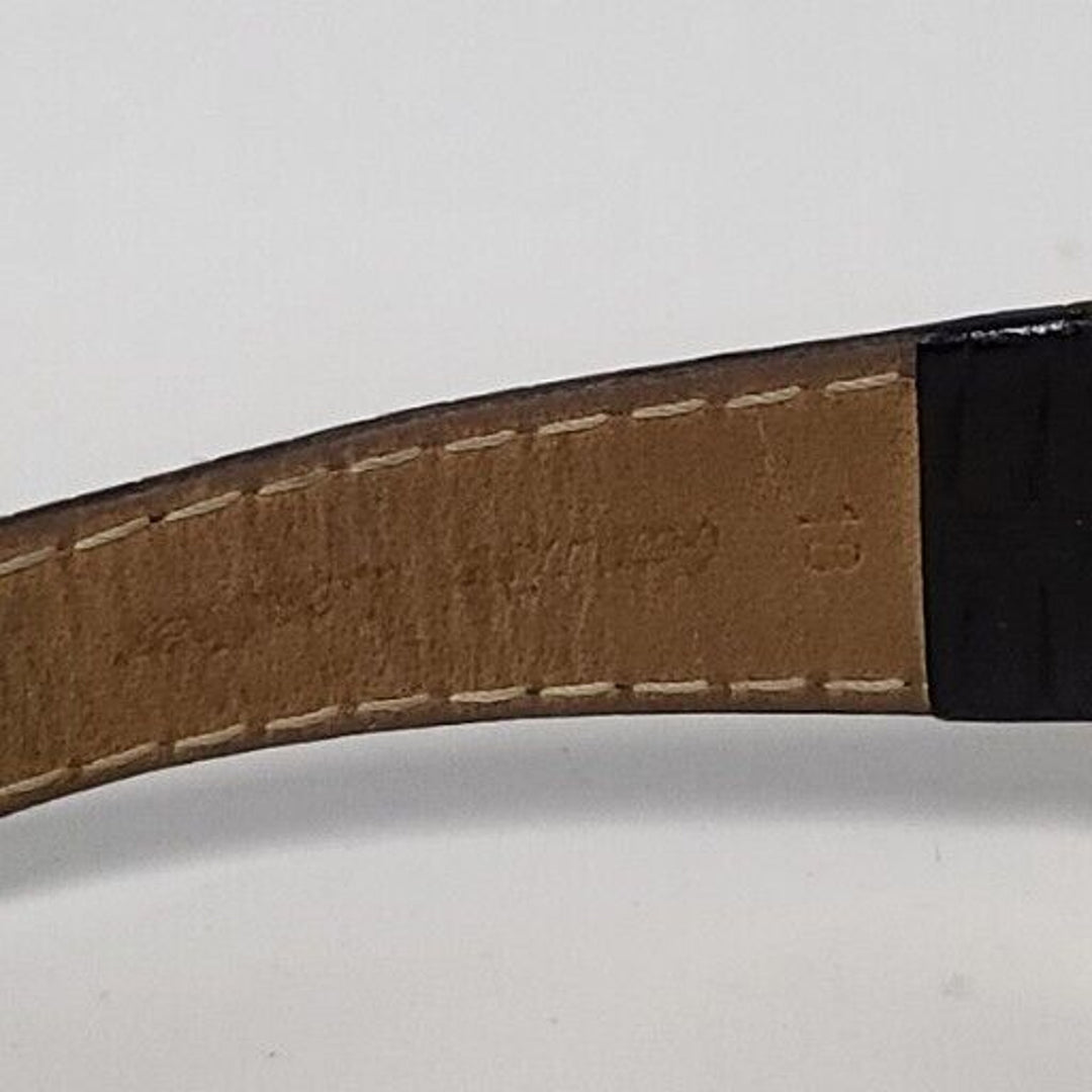 1960s OMEGA 32 mm .Vintage Mechanical 14k Yellow Gold Gents Dress Watch