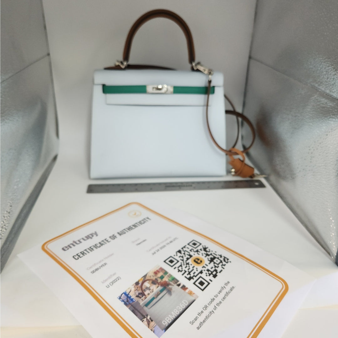 Hermès Kelly 25 Sellier Tri-Color Bleu Brume/Vert Jade/ Gold Epsom Leather Palladium Hardware/U Stamp 2022/Entrupy Authenticated