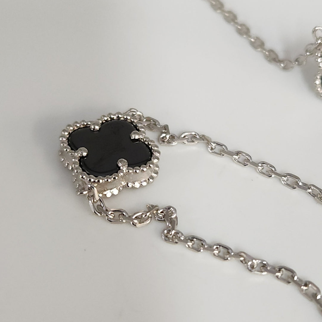 Fashion Silver Onyx Clover Motifs Necklace 22.5"
