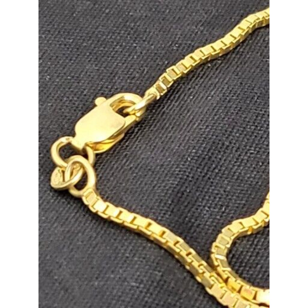 10k Gold Box Chain Necklace, 18in With 5.5 Of Gold