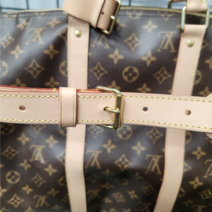 Louis Vuitton Monogram Canvas Bandouliere Travel Bag