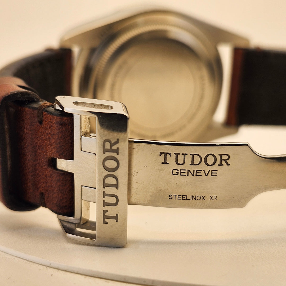 Tudor Black Bay Heritage Red Bezel Ref.79230R Leather Strap Watch Box