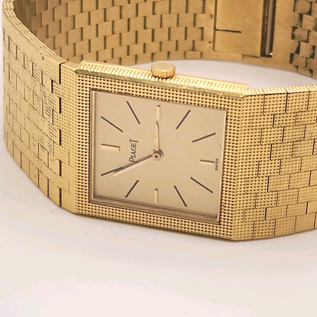 18k Yellow Gold Vintage Piaget Ref # 9131C4 Watch