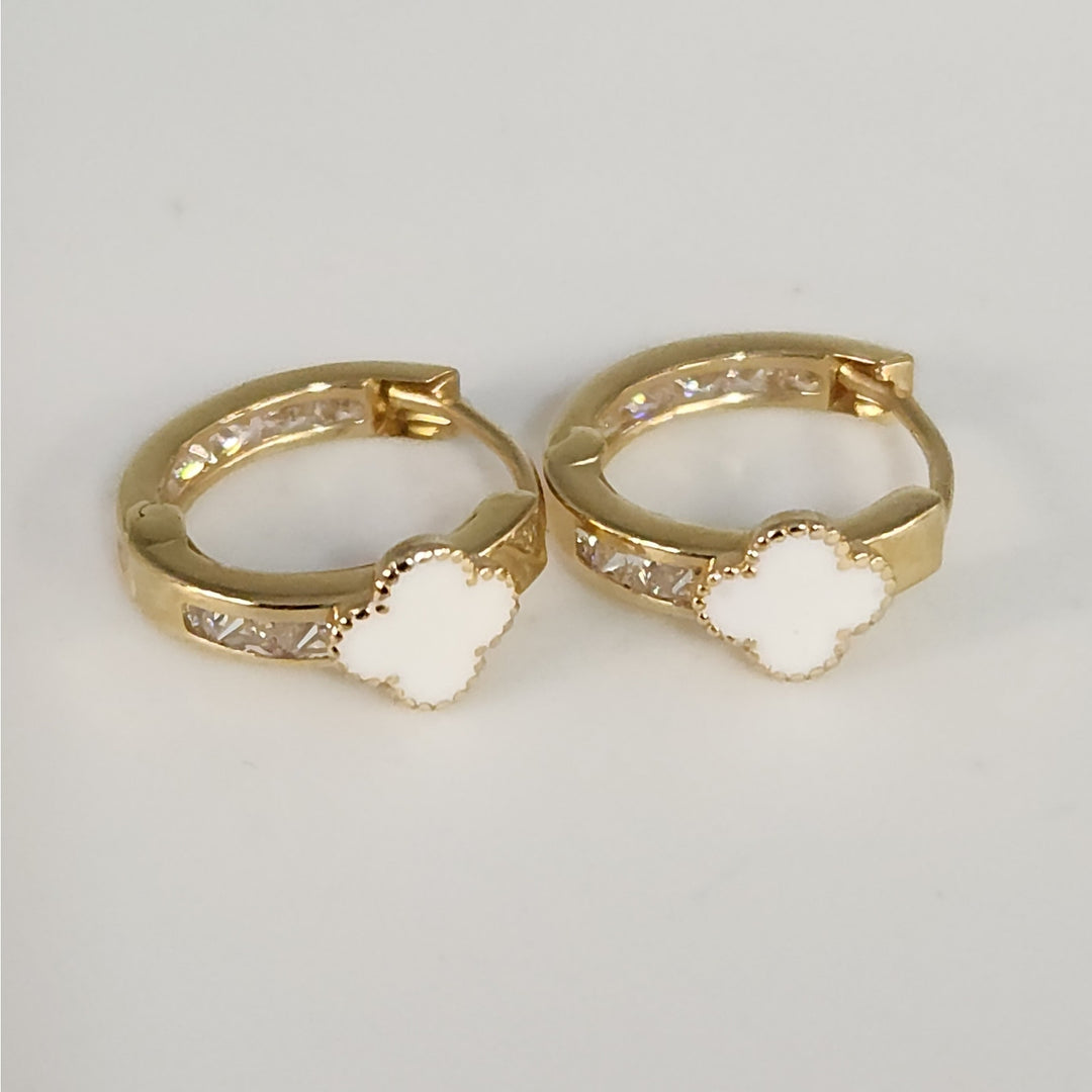 14k Yellow Gold Mother Of Pearl Clover Hoop Earrings With Zirconia Accents