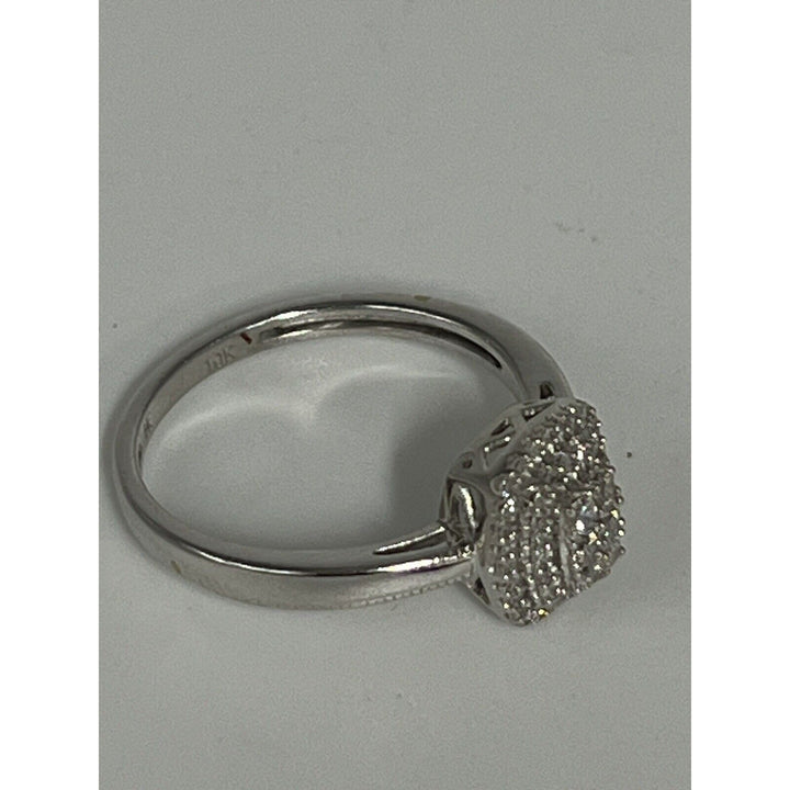 Beautiful 10k White Gold Diamond Ring Size 6.75