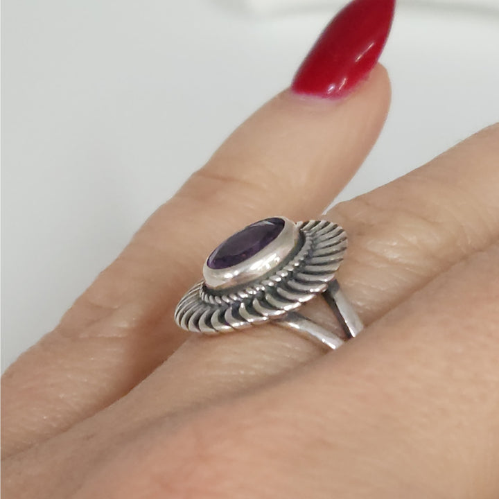 925 Sterling Silver Amethyst Oval -cut Vintage Style Ring