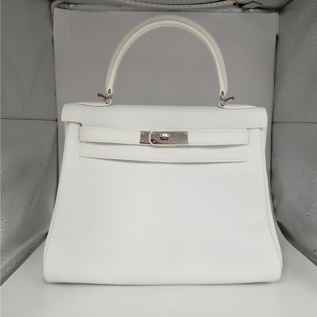 Hermes Kelly 28 , 2019 Togo Leather With Palladium Hardware Timeless Classic Bag