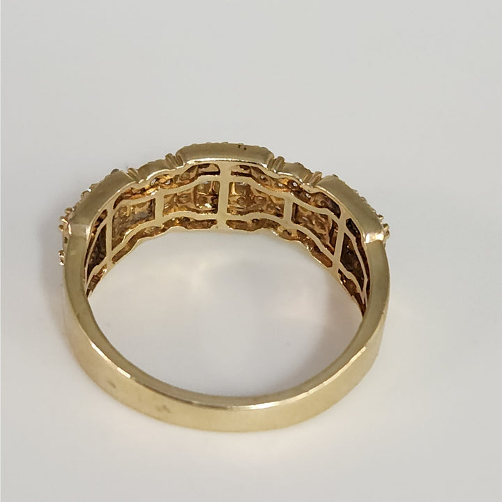 10k Yellow Gold Mult-Row Diamond Cluster Ring Baguette & Round Diamonds Size 10