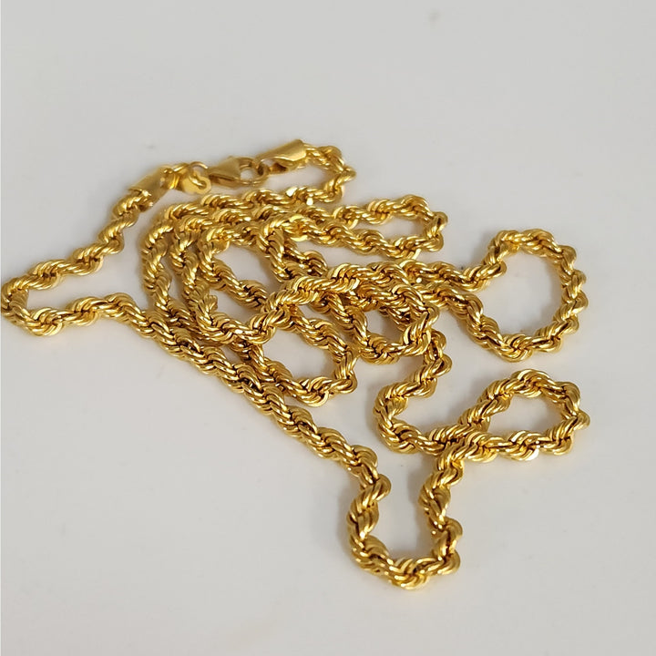 Beautiful 21k Yellow Gold Rope Chain Necklace 22"