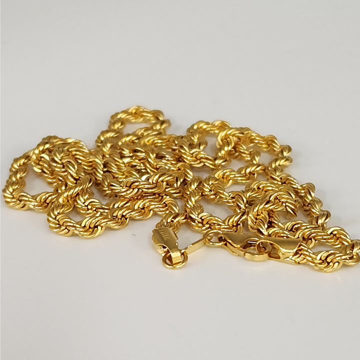 Beautiful 21k Yellow Gold Rope Chain Necklace 22"