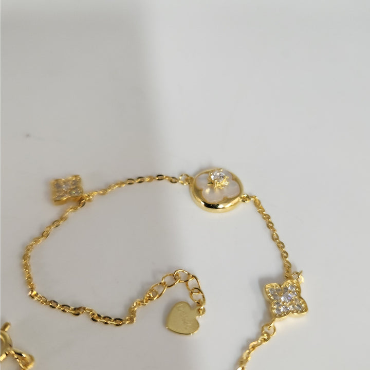 Princess 925 Sterling Silver Gold -Tone mother of Pearl Flower bracelet 7.5"