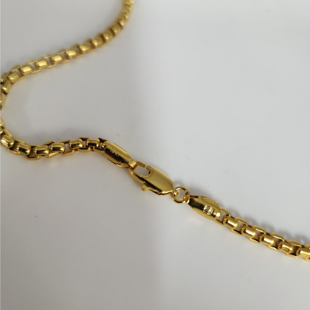 Stunning 14k Yellow Gold Box Chain Necklace 24"